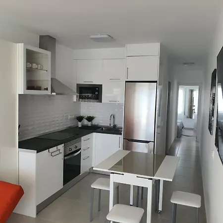 Monarca House, Senator Apartment Costa Teguise